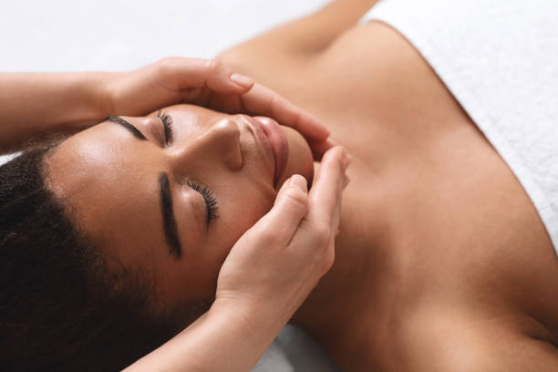 Yüz Masajı - Gold SPA Antalya